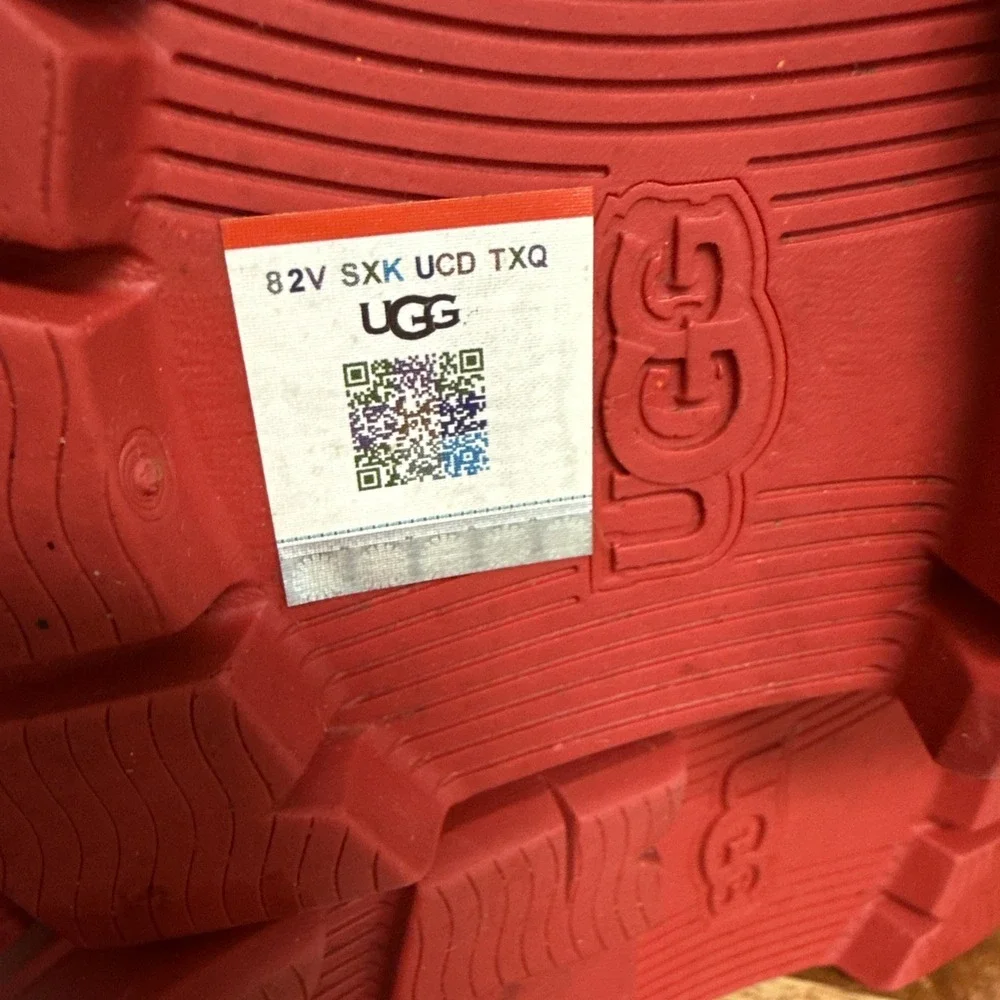 UGG Droplet Womens Size 7 Red Casual Outdoor Waterproof Ankle Rain Boots 1130831